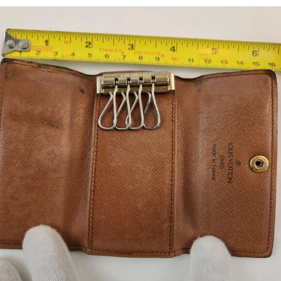 Authentic Louis Vuitton Brown Monogram Key Case 4 Ring Hook - Picture 11 of 15